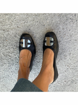 Laura Bailarina Suave Negra