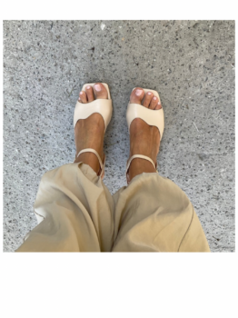 Sandalia blanca con plataforma